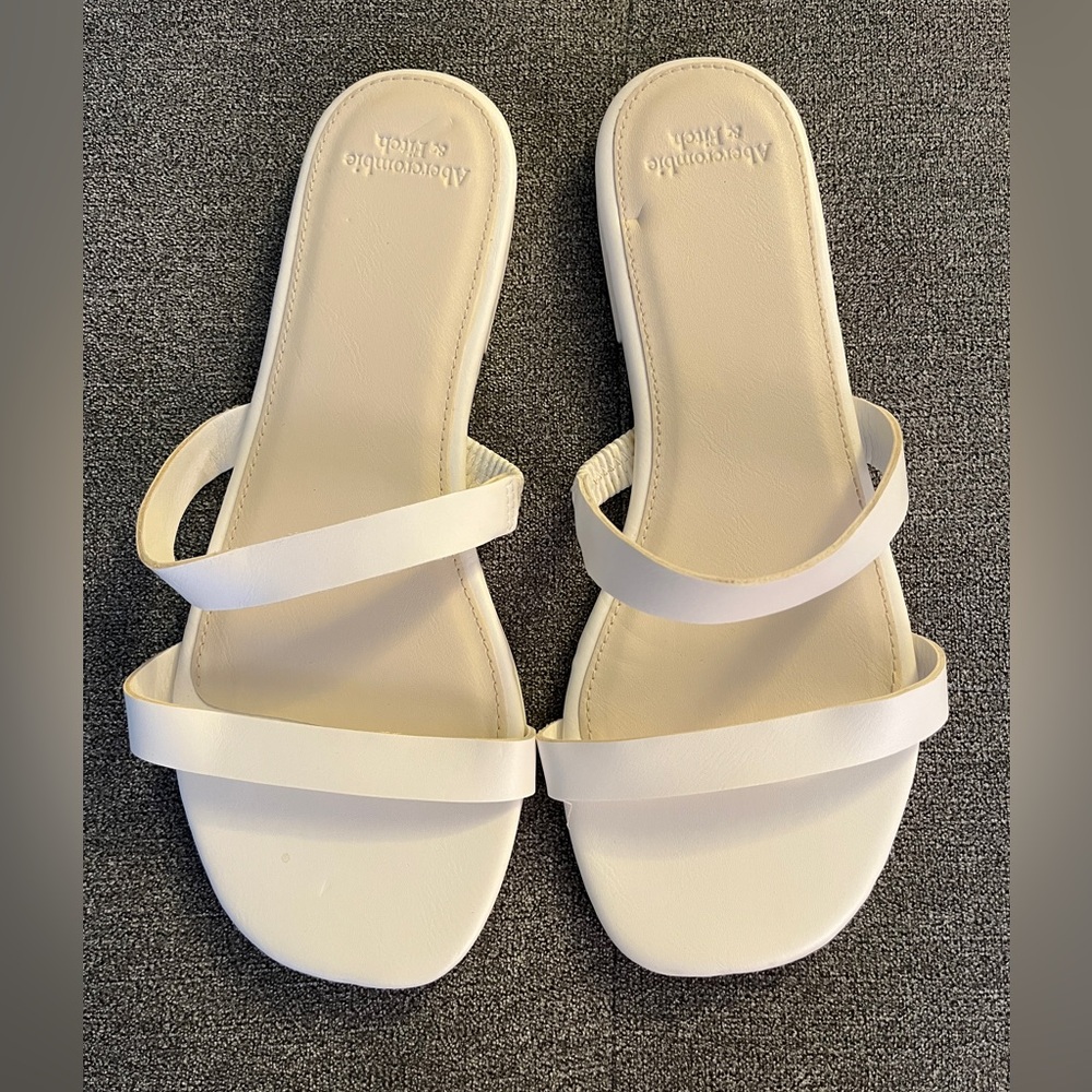 Abercrombie & Fitch White Sandals